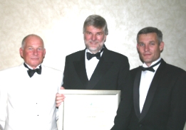 Robert presents an ERA Franchisee Award