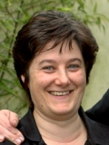 Helen Evans - Founder of Petal Portraits Photography Franchise
