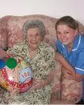 Bluebird Care helps Doris celebrate 100 great years!