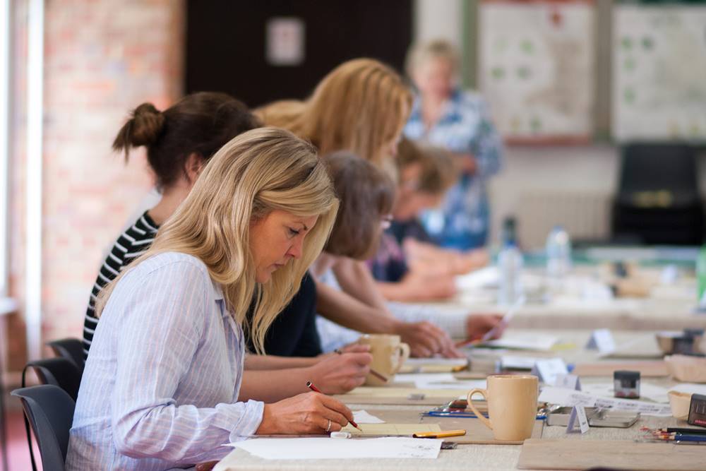 ColourWheel Art Franchise | Adult Art Class Franchise